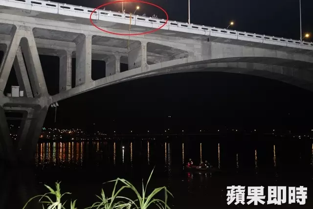 萬板橋目擊跳水 早上8時持續搜尋跳水者