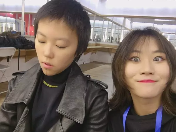長腿如名模!王菲女兒竇靖童「同父異母妹妹」超漂亮!❤清純美照網上瘋傳!