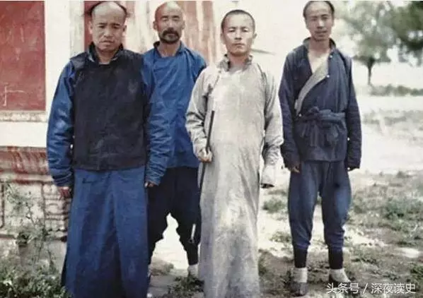 100多年前,一位法國人拍下當時的大清,和影視劇根本不一樣!