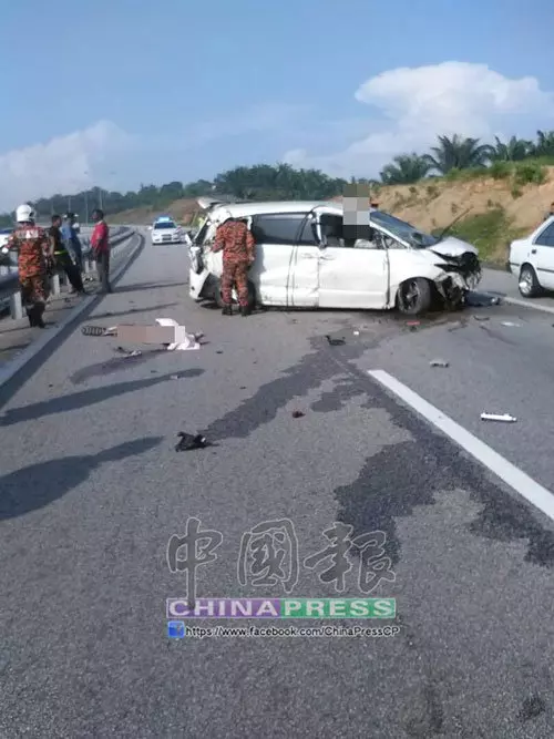[奪命車禍] 猛烈的撞擊力，導致女死者被拋離意外地點5公尺處。 RIP。。。。
