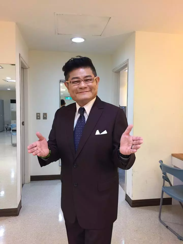 遺體變成冰塊再震碎!許效舜豁達看待生死,透露已買好塔位,未來想嘗試「冰葬」!