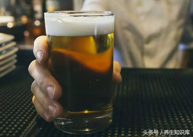 40歲後,為了健康,這5件事,再想也要忍住,最好一個也別做