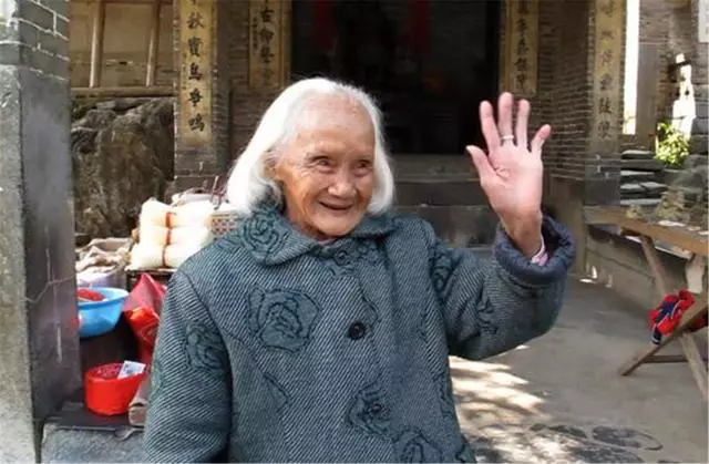 身體2個「地方」越深,說明你可能越長壽!占了一個也要恭喜