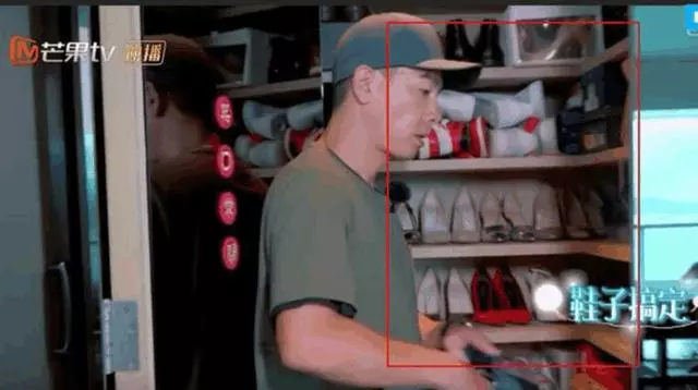 Jasper家到底多有錢?陳小春給應采兒收拾行李時,鏡頭不小心暴露