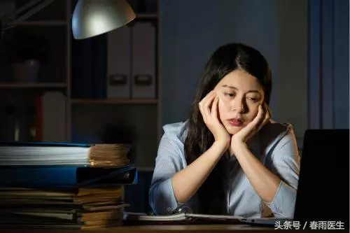 不吃晚餐vs晚餐吃太晚,到底哪種更傷身?
