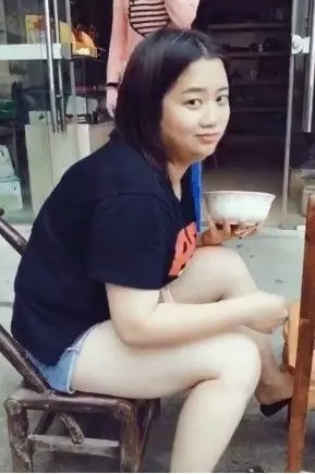 萌妻婚後大崩壞!老公對比新舊模樣後哭了...「大眼正妹→路邊扒飯大嬸」:來不及囉 (影)