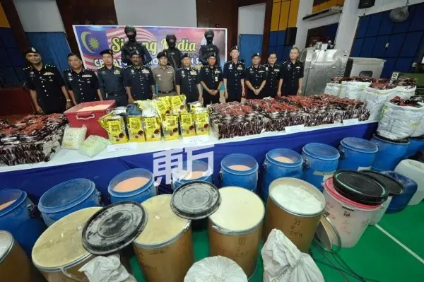 破史上最大宗毒品生產工廠 警起獲價值7250萬毒品 -