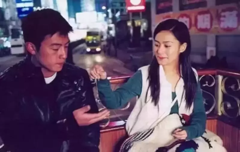 阿嬌親口這樣回答!當年她為何沒阻止陳冠希拍照?!