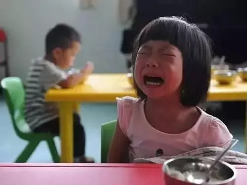 孩子從幼兒園回家,為什麼老哭?(轉給家長)