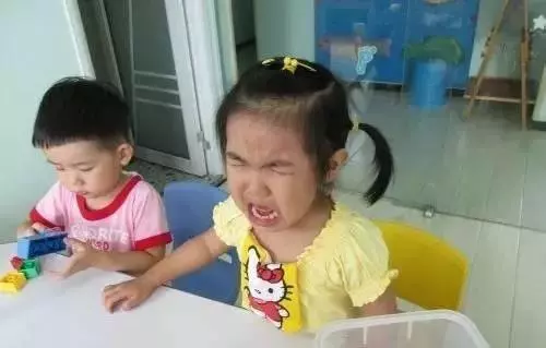 孩子從幼兒園回家,為什麼老哭?(轉給家長)