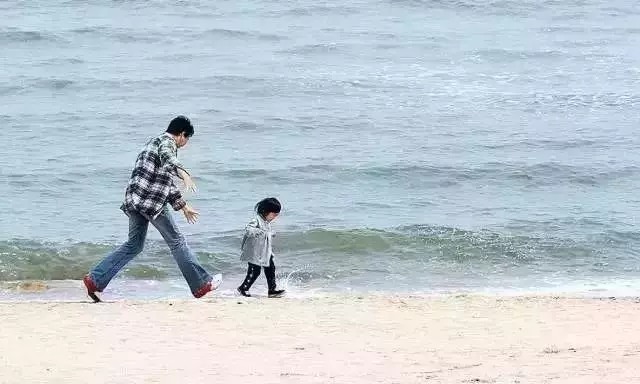 父親決定孩子飛多高,母親決定孩子飛多遠