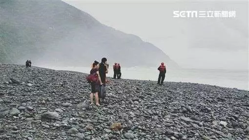 宜蘭粉鳥林掀巨浪!國中女老師遭捲走