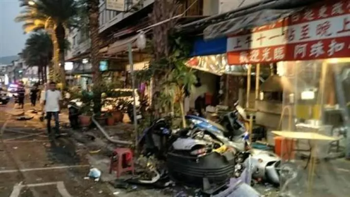 南投市民族路拖板車煞車失靈1人重傷、5輕傷!