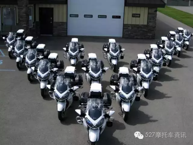 警察叔叔最愛哪款摩托車?