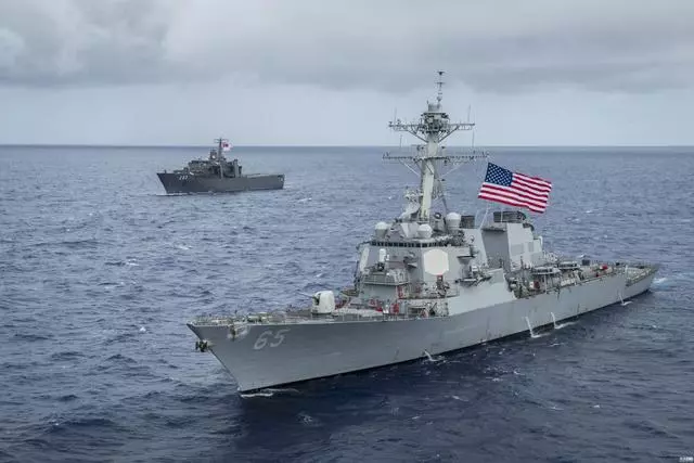 剛見完面,普京轉身就給安倍「一巴掌」!大批軍艦殺到日本秀肌肉