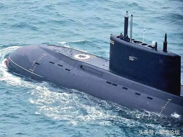 潛艇出擊!俄羅斯決定硬氣到底,大軍集結一觸即發