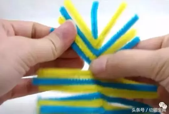 手工|秋天折幾片樹葉就能布置教室,不信你看!