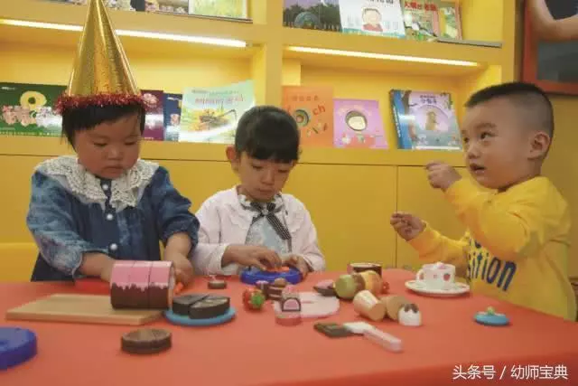 幼兒園「哭鬧季」即將來臨,老師和家長該如何安慰孩子?