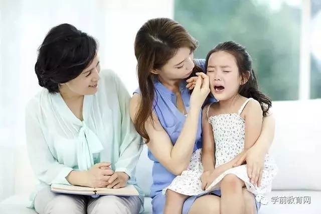 孩子上幼兒園最好的狀態是,哭著哭著就適應了……