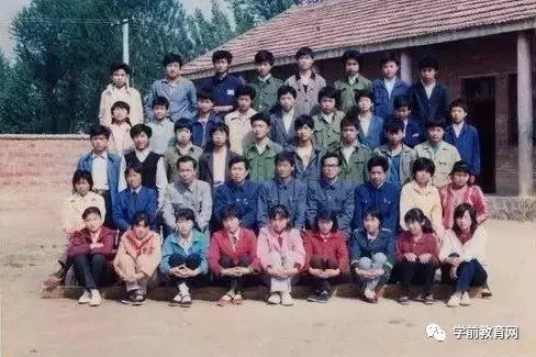 我們小時候,開學是這樣的!差點看哭了……