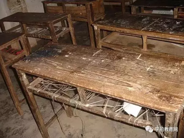 我們小時候,開學是這樣的!差點看哭了……
