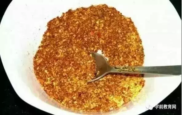 我們小時候,開學是這樣的!差點看哭了……