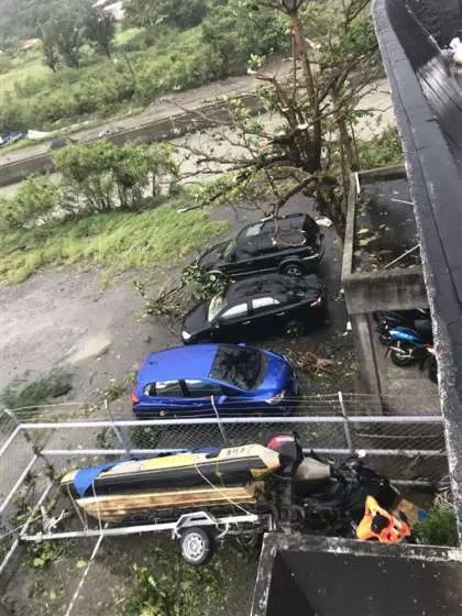 山竹肆虐台東大武 災情慘明停班停課