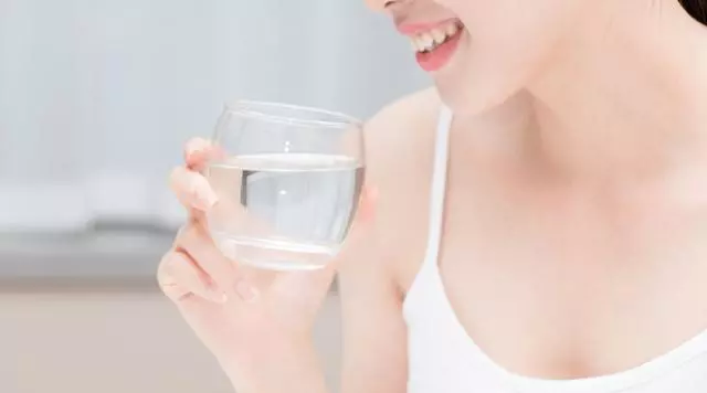 腹瀉後,為什麼不能喝開水?原因很明顯,希望你別一錯再錯了