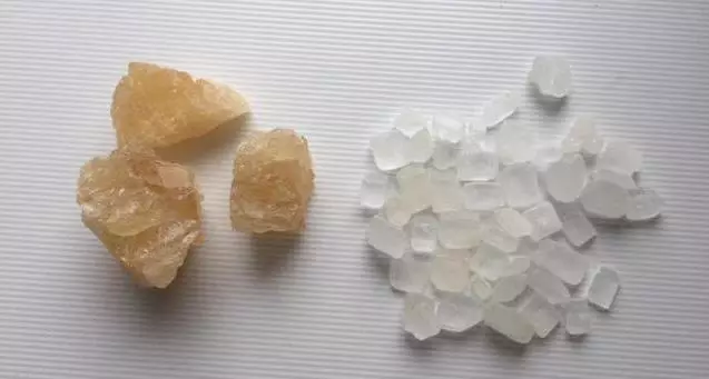 冰糖買黃色大塊好,還是白色小塊好?一直以來都錯了