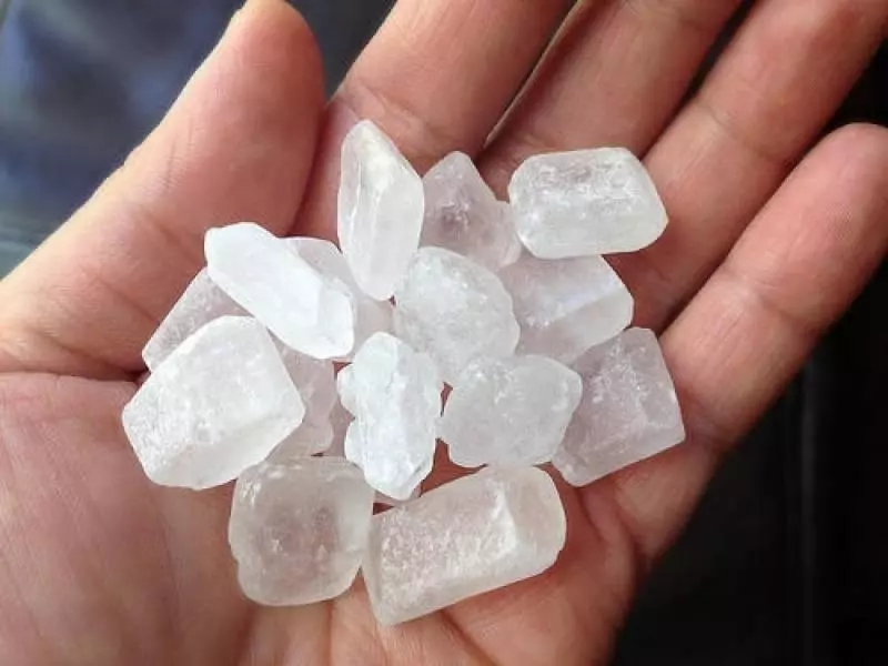 冰糖買黃色大塊好,還是白色小塊好?一直以來都錯了