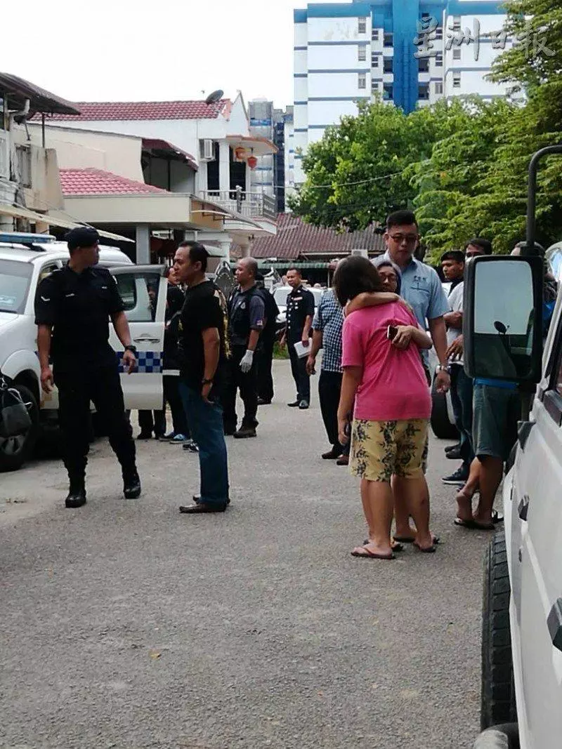 【工人殺全家3死1傷!】先殺夫婦,拿鐵鎚等待兒女回家,「逐個殺」!