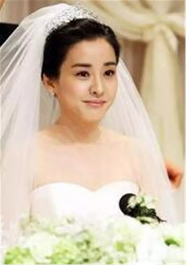 又一對明星宣布離婚,結婚11年無緋聞,離婚理由讓人難以接受!