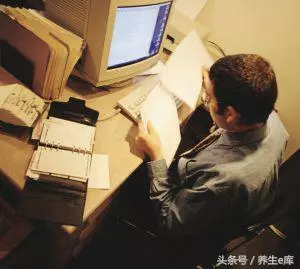 腦血管堵塞的人,3件事最好別做,3樣東西最好別碰,易患中風!