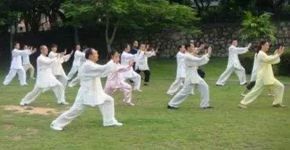 30歲後血管一年比一年堵,每天做到「三勤」,活到80也不得腦梗