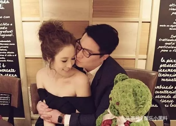徐子淇夫婦國外甜蜜度假,在漂亮的太太身旁,李家誠顯得體力不支!