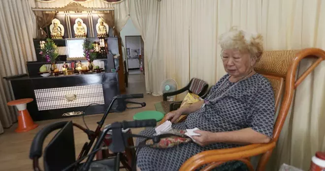 伴夫屍8個月不葬真相讓人心酸