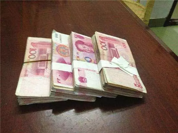 岳母住我家,家裡少了3千塊錢,進房間看見一張紙,我送她4萬!
