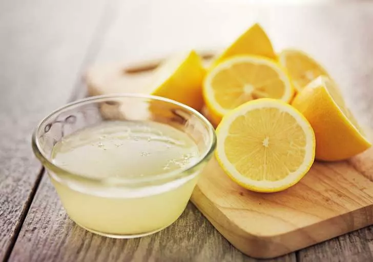 10個去牙垢妙招「還你亮白牙齒」 廢棄橘子皮有奇效!