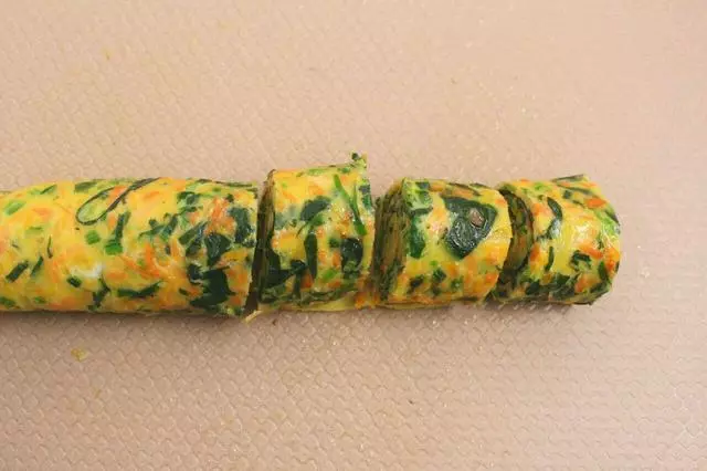教你做香酥脆嫩的蔬菜餅,早餐每天不重樣,非常值得收藏!