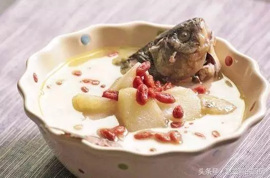 最適合秋季喝的六道湯,潤燥去火滋陰潤肺,一定要做給家人喝