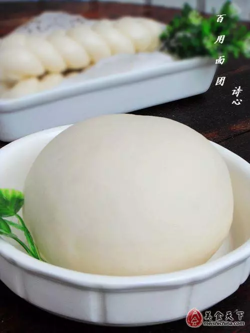 手工揉面,如何將麵糰揉的光滑,蒸出漂亮的饅頭?