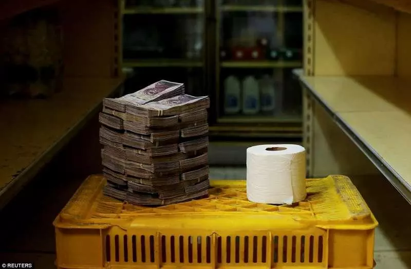 石油國委內瑞拉「通膨破100萬%」 民眾砸千萬也買不到一塊肉