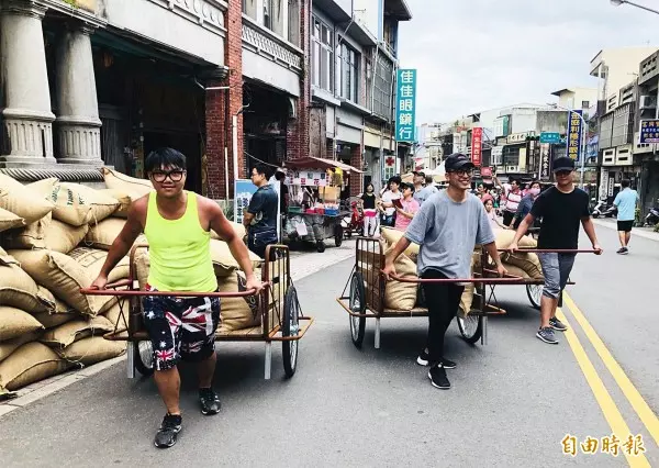 地景藝術節「犁阿卡擺米樂」 富岡老街重現往日人聲鼎沸