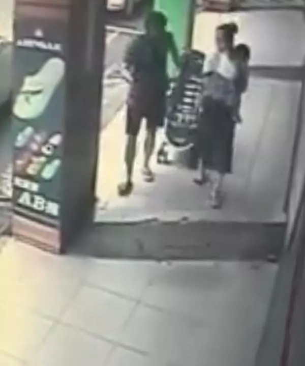 最壞示範!撿到1萬3現金皮夾 夫妻當孩子面暗槓