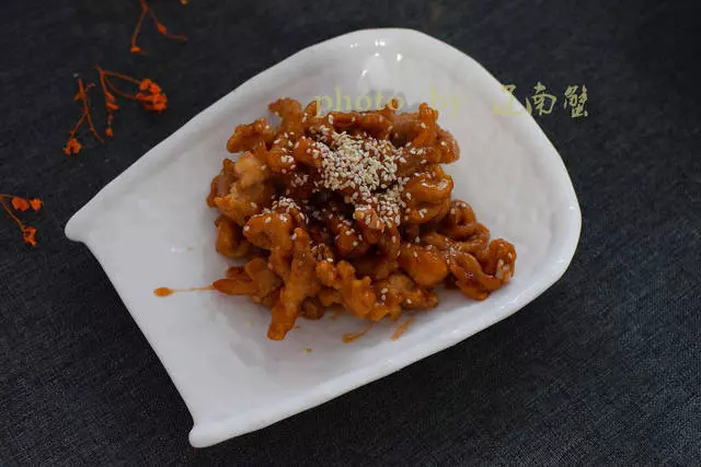 糖醋裡脊,啥時候做都很搶手,教一個簡單的糖醋汁比例