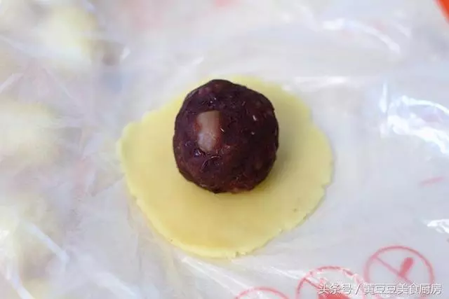 中秋月餅不用買了,教你3種做法,真材實料無添加劑,吃著更健康