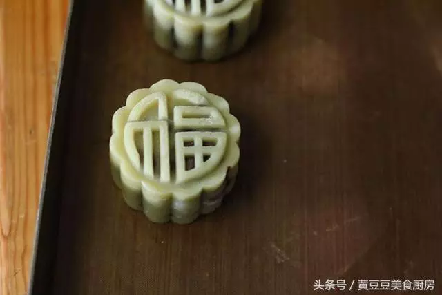 中秋月餅不用買了,教你3種做法,真材實料無添加劑,吃著更健康