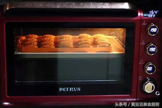 中秋月餅不用買了,教你3種做法,真材實料無添加劑,吃著更健康
