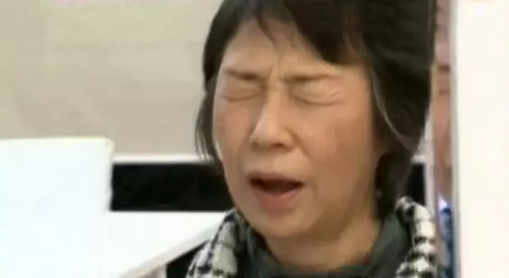 想看起來「年輕10歲」?日本美容大師教你「5大回春招數」,不需任何工具就能在1個月後變年輕...