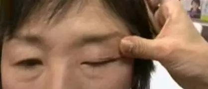 想看起來「年輕10歲」?日本美容大師教你「5大回春招數」,不需任何工具就能在1個月後變年輕...